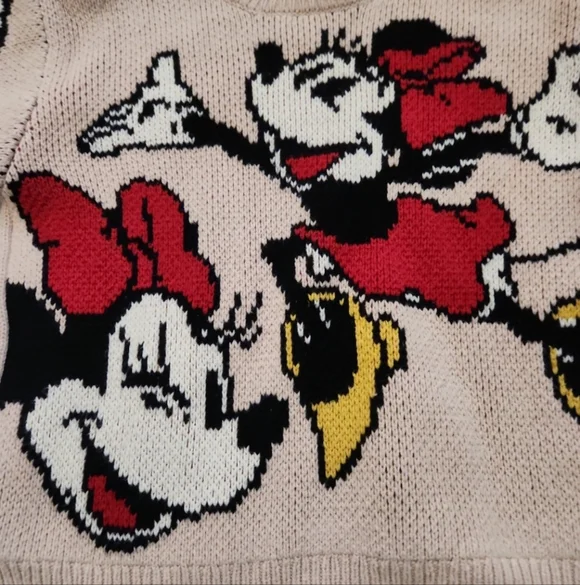 H&M Minnie Mouse Graphic Sweater - 3/4 3t 4t Disney - Picture 5 of 5